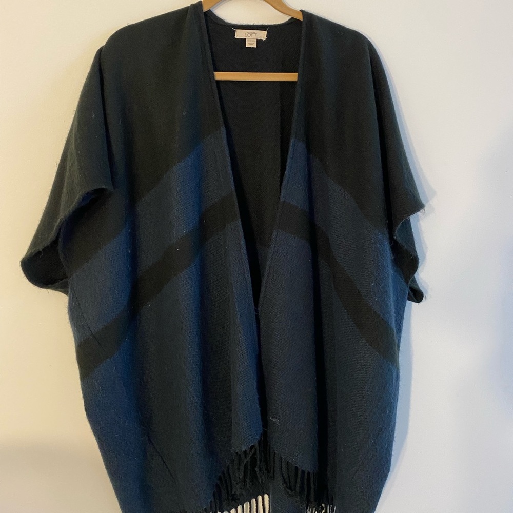 One size poncho